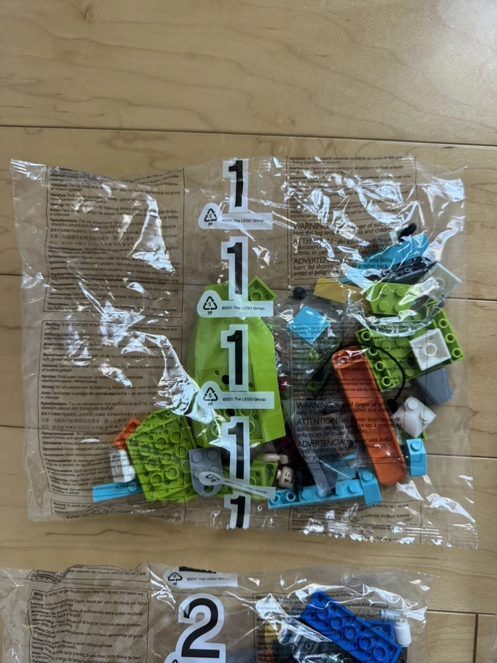 NO BOX New & Sealed LEGO Scooby-Doo: Haunted Lighthouse (75903) - Image 3 of 4