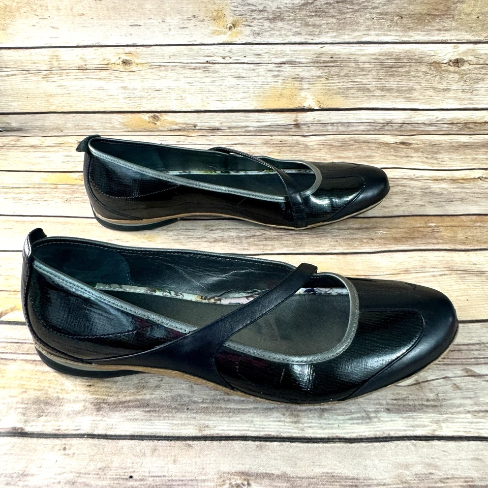 Cole Haan Womens Black Patent Leather Mary Jane Ballet Flats 8AA - Image 2 of 4