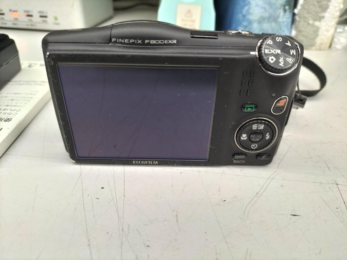 Fujifilm FinePix F800EXR 16MP 20x Wide Zoom Digital Camera