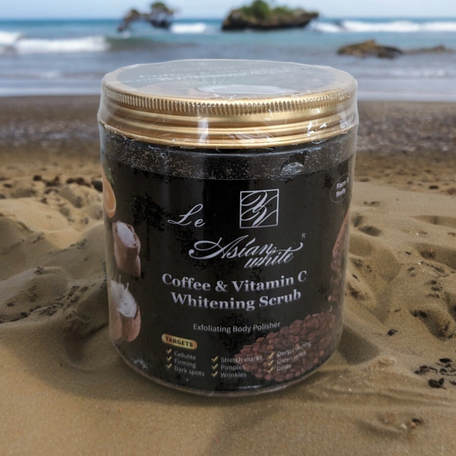 Exfoliante de sal pulido facial y corporal Le Asian Coffee vitamina C coco