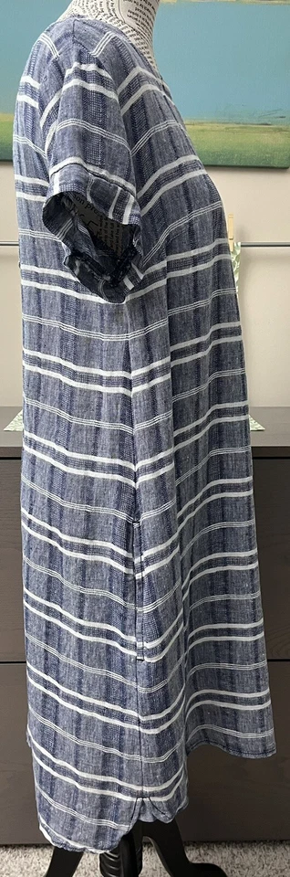 Vestido Vaina Caslon Azul con Rayas Blancas Lino Mangas Cortas Hasta la Rodilla Med Foto 2 de 4