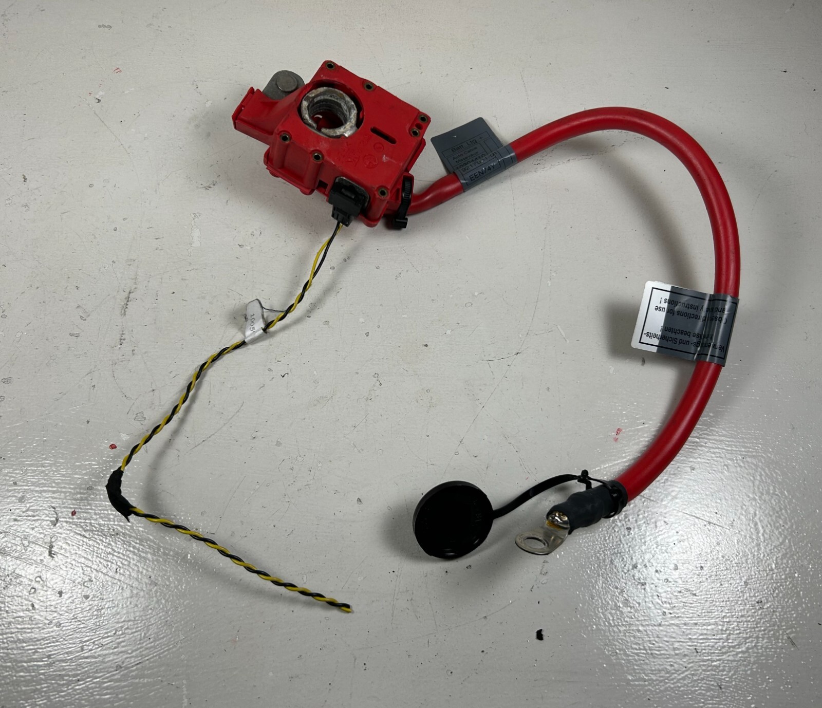 BMW 3 Series E90 Diesel Positive Battery Cable Genuine 9217030 for  