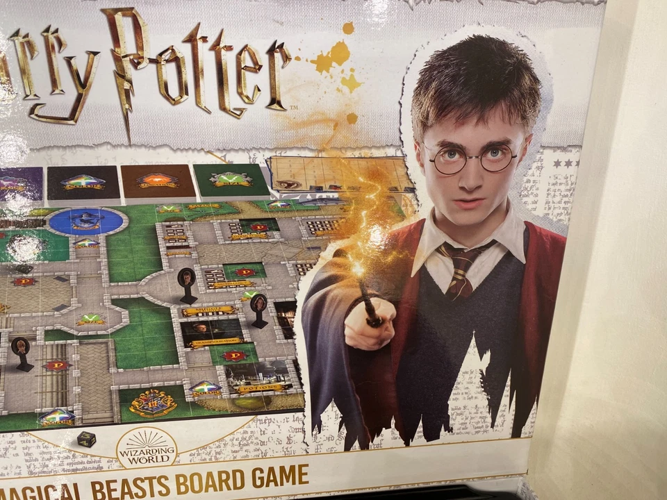 ☆ Harry Potter ☆ Wizarding World : Magical Beasts - Pressman Board Game - Image 3 of 4