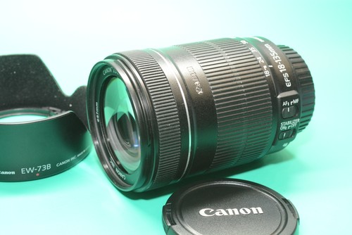 Obiettivo zoom Canon EF-S 18-135mm IS per reflex digitale EOS come nuovo 2 anni di garanzia/rivenditore
