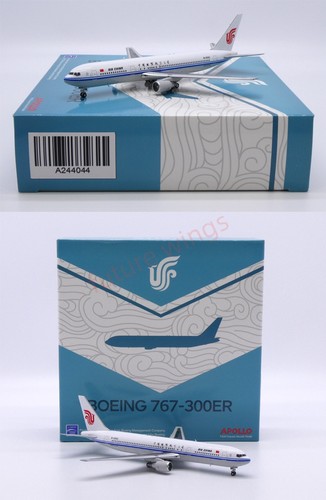 1:400 Apollo Air China B767-300ER B-2557/B-2559/B-2560 +Free Tractor - Picture 6 of 22