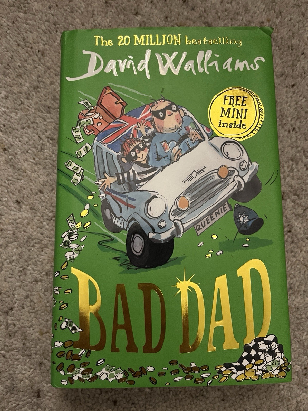 Bad Dad by David Walliams hardback Book