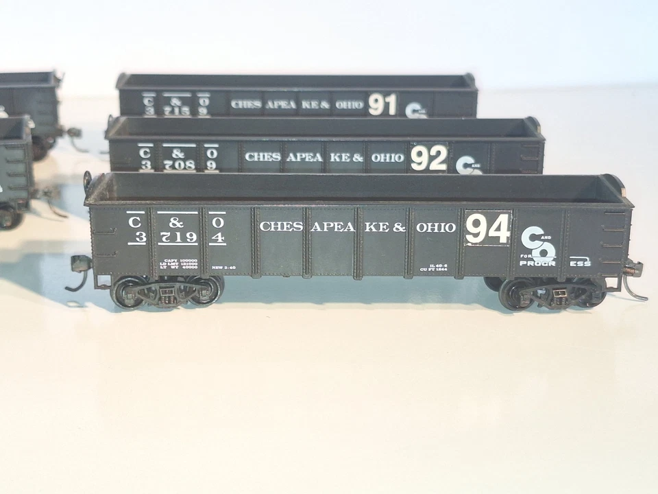 Roundhouse Gondola wagons x 6. Chesapeake/Ohio. Good condition. No Box.HO Scale - Image 4 of 4