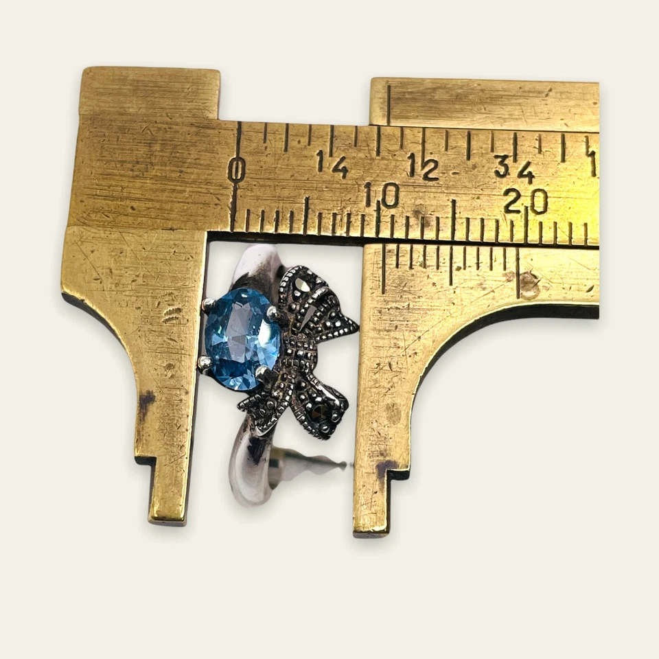 Anillo con arco de piedra circonita azul de plata esterlina de marcasita 5,75 Foto 3 de 4