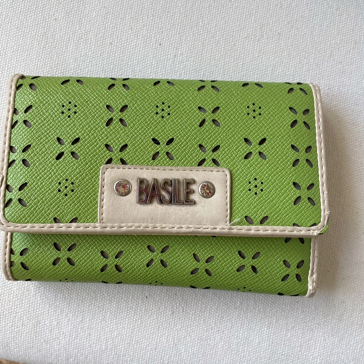 Green top designer wallet