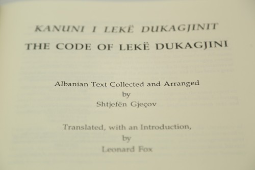 Kanuni i Lekë Dukagjinit, The Code of Lekë Dukagjini. Albanian-English Language. - 第 8/17 張圖片