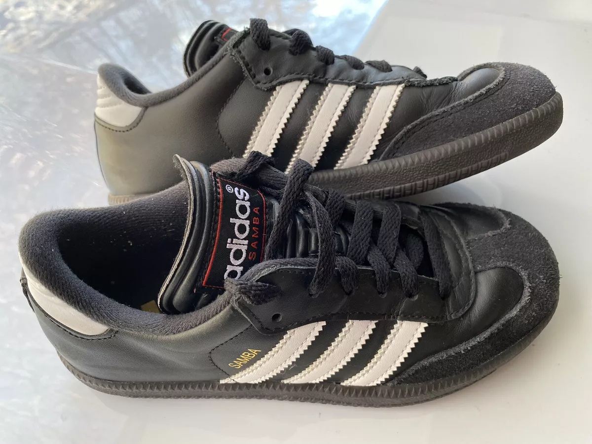 Implacable convertible Peluquero 🔥Adidas Samba Classic Black/White 3 Stripes Sneakers Futsal Soccer Y Sz3  Mint! | eBay