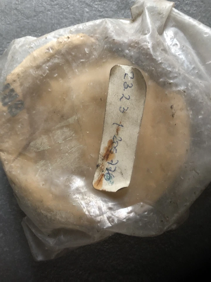 BMW E21 323i 320i 318 Getrag 245 1978 1979 funda guía primera y marcha atrás N.O.S Foto 2 de 3