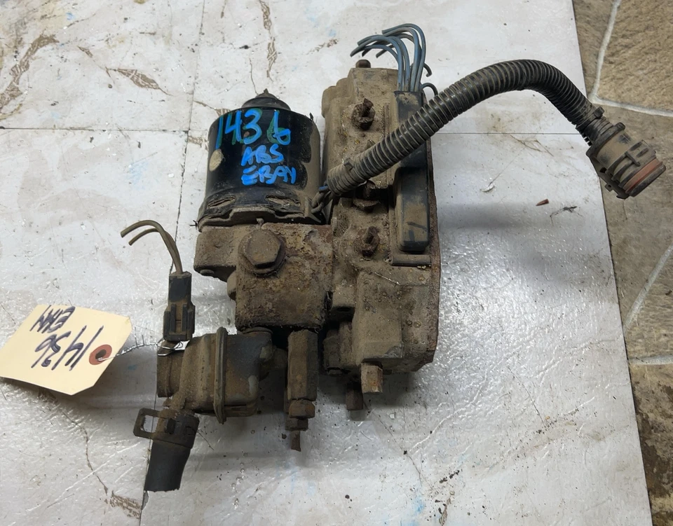 Crown Victoria Grand Marquis 1994 bomba ABS sistema de frenos antibloqueo montaje OEM Foto 2 de 4