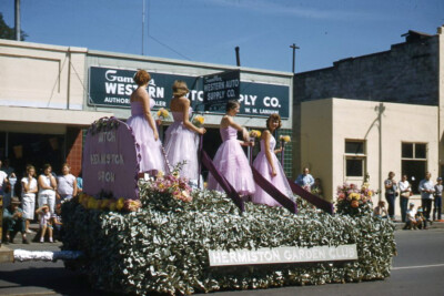 35mm Slide 1950s Red Border Kodachrome Butch Hermiston Grow Float Parade OR