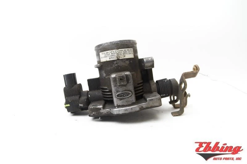 Conjunto de carrocería del acelerador 3,0 L OHV 1996-1999 Ford Taurus y Mercury Sable 588878 Foto 2 de 4