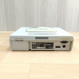 Sega Saturn console bundle with 6 games tested Japanese white system