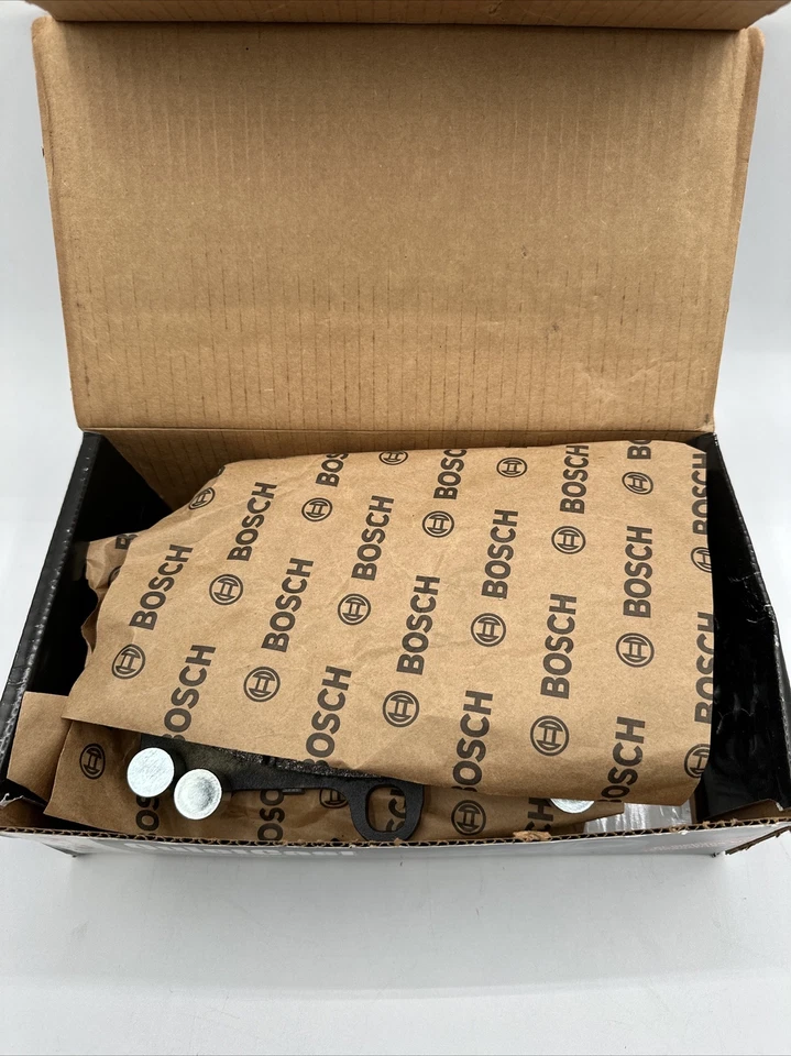 Juego de pastillas de freno de disco Bosch BP1014 para Audi Q7 Porsche Cayenne Volkswagen Touareg Foto 2 de 4