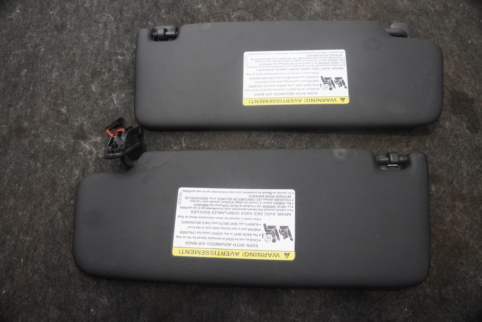 Set 2 Driver Passenger Sun Visor Shade Mirror 8W0857551AA Audi S3 A3 2015-22 - Image 3 of 4