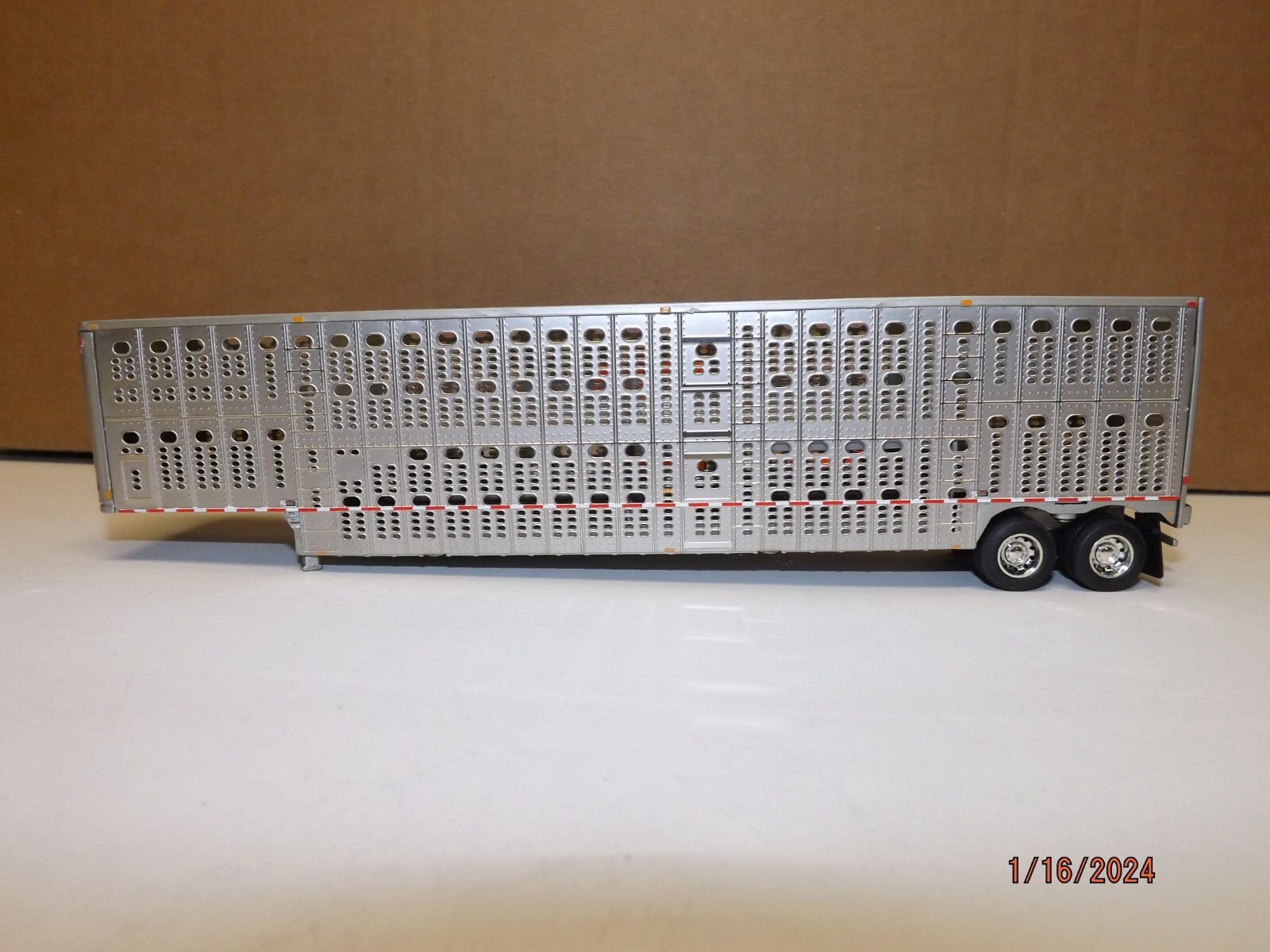 DCP 1/64 PETERBILT "D & L" CATTLE HAULER eBay