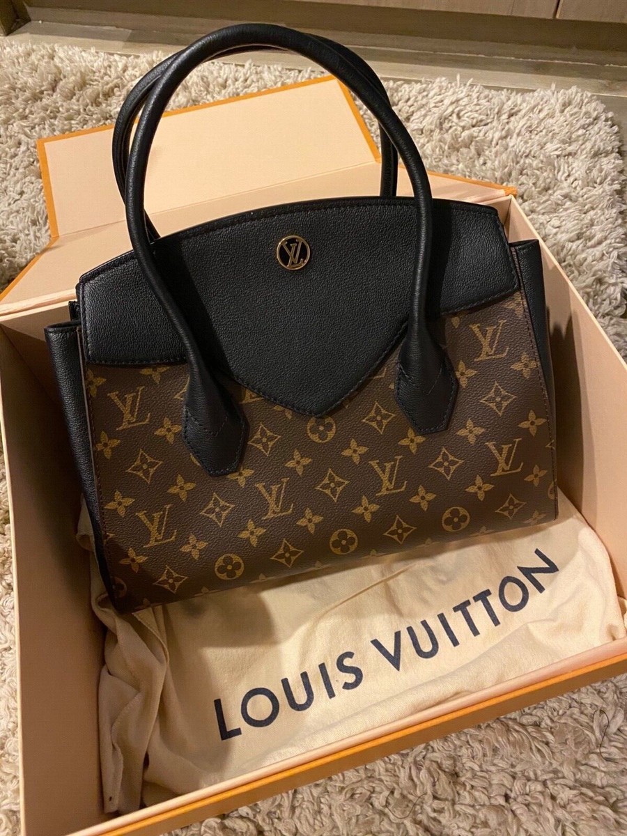 【美品】LOUIS VUITTON FLORINE MNG NOIR LOUIS VUITTON Monogram Florine Black 190954 | FASHIONPHILE