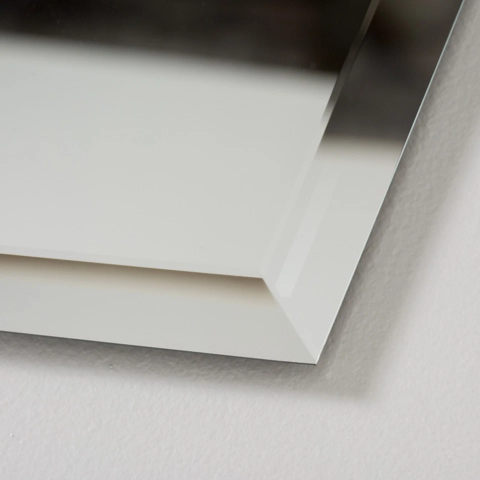 Espejo de baño sin marco Decor Wonderland SSM403 31,5" X 23,6" Foto 3 de 4