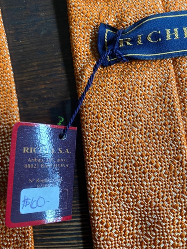 RICHEL Men's ORANGE 100% SILK MADE IN SPAIN TIE NWT - Picture 4 of 6