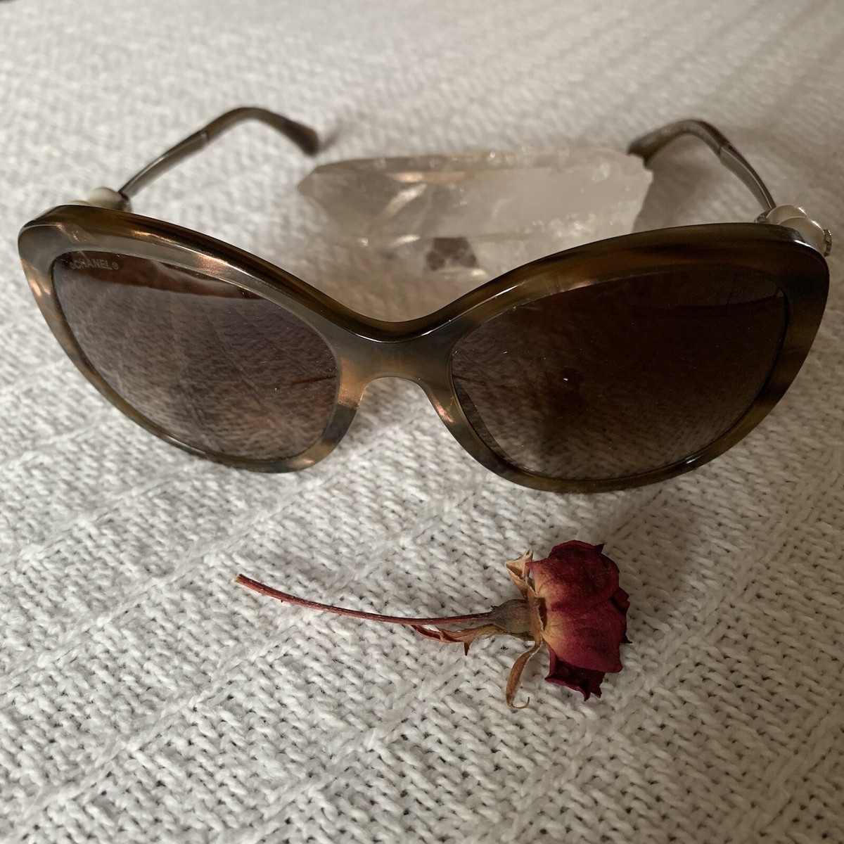 Chanel Designer Sunglasses Frames with Pearls & CC Logo 5338 Chanel Designer Sunglasses Frames with Pearls & CC Logo 5338