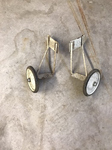 Unique Vintage Large Heavy Duty Bicycle Training Wheels Bikes - Picture 8 of 8