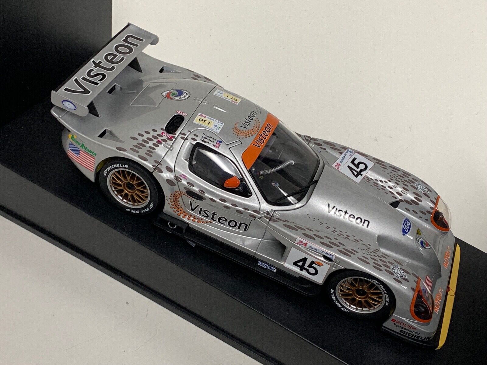 1/18 AutoArt Panoz Esperante GTR-1 1998 24 Hours of LeMans Car #45. 89852.  OC4