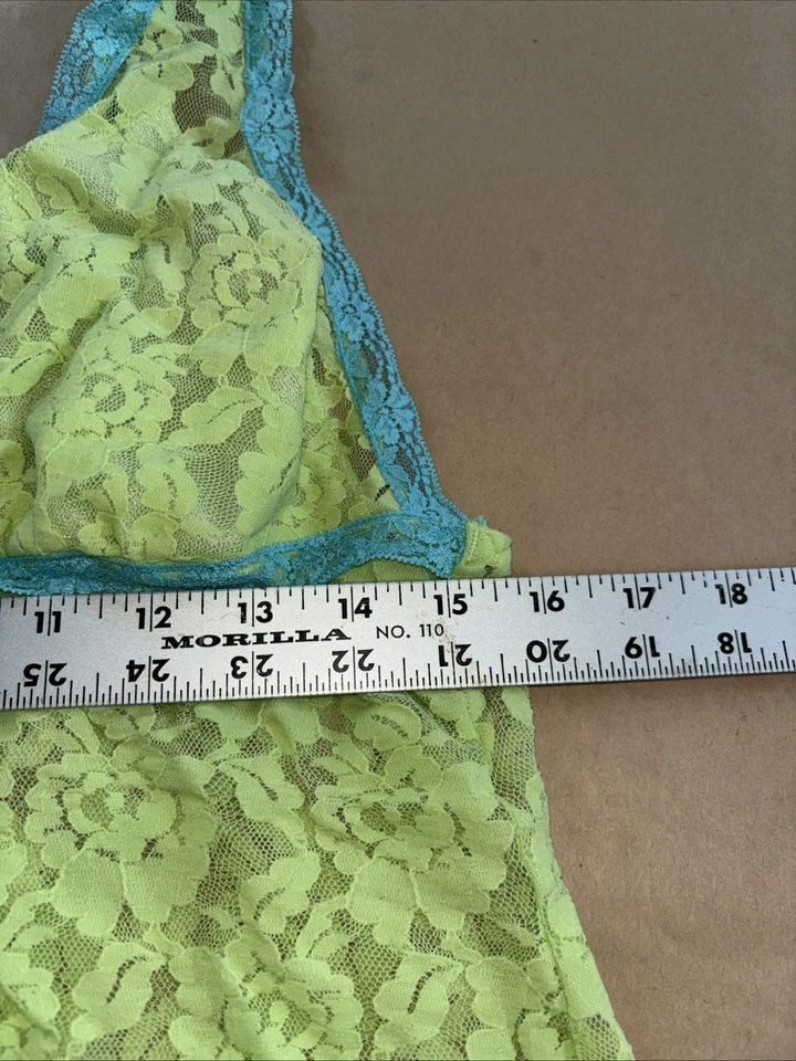 Lencería de encaje verde lima y azul talla XL Foto 3 de 4