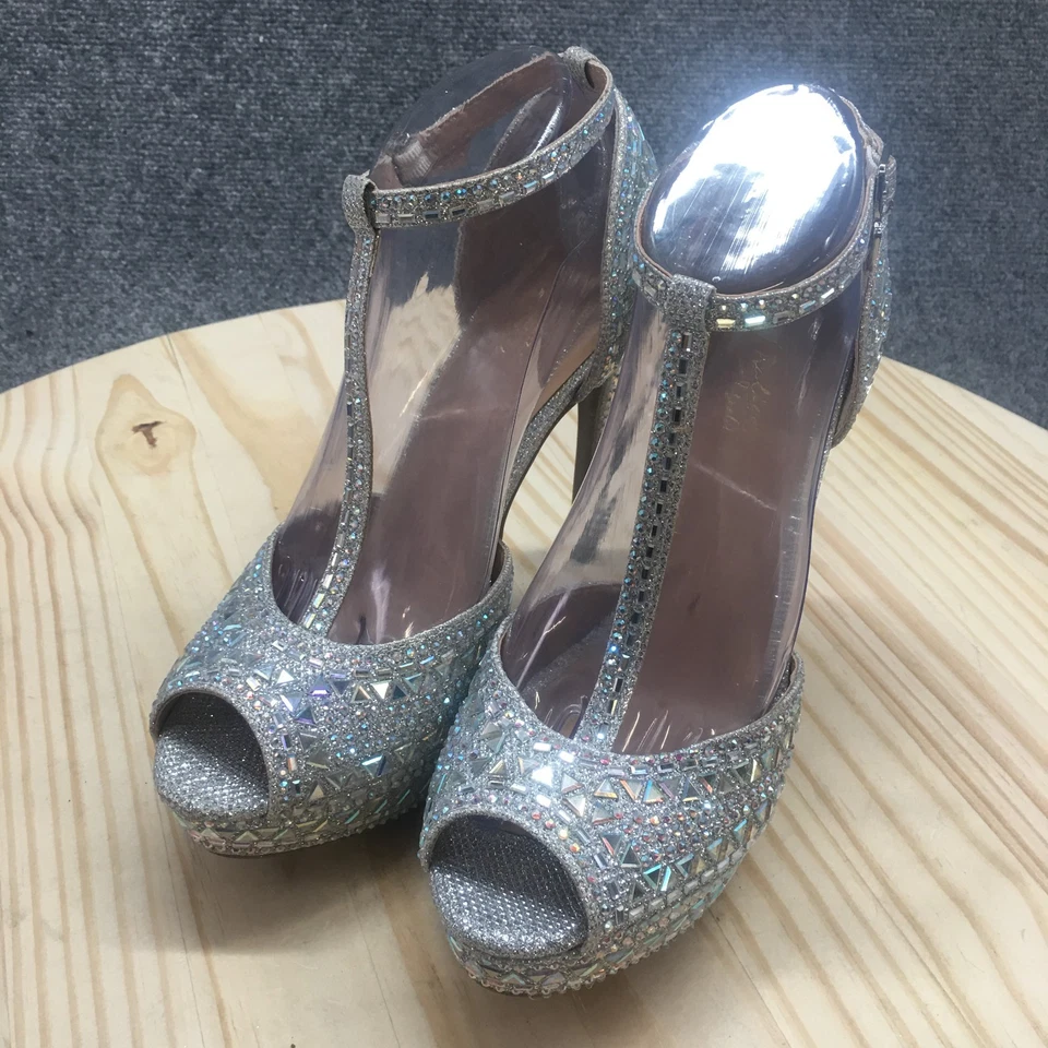 NUEVO Vestido de salón Thalia Sodi Tacones para mujer 8,5 M Chace Correa al tobillo Punta abierta Plateado Foto 3 de 4