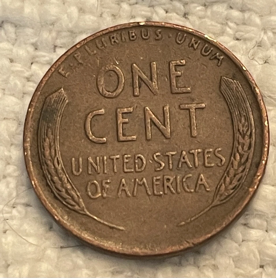 1944 No Mint Mark Lincoln Penny ~ Rim Error Coin - Image 2 of 2