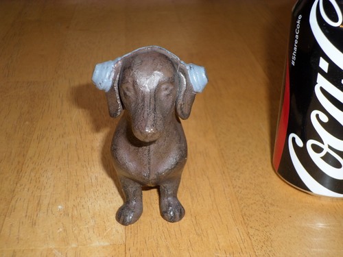 DACHSHUND DOG WITH EARPHONES, CAST IRON METAL STATUE, RETRO VINTAGE STYLE - Picture 6 of 9