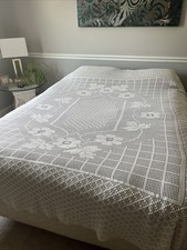 Vintage Hand Made Crochet Bed Cover Coverlet Mesh Floral Strips Openwork 89x79