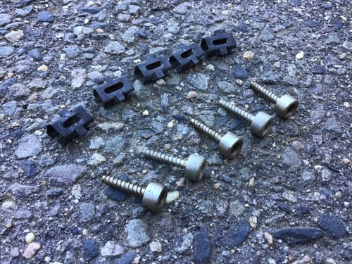 06 07 08 09 10 Jeep Commander Panel Trim Vent Bolt Bolts 5 Dash Screws Clips OEM - Picture 2 of 3