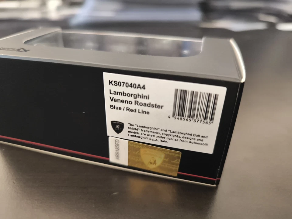 Kyosho 1:64 - Lamborghini Veneno Roadster - Photo 3/4