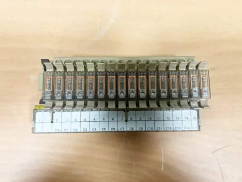 OMRON G7TC-OC16 I/O Relay Terminal