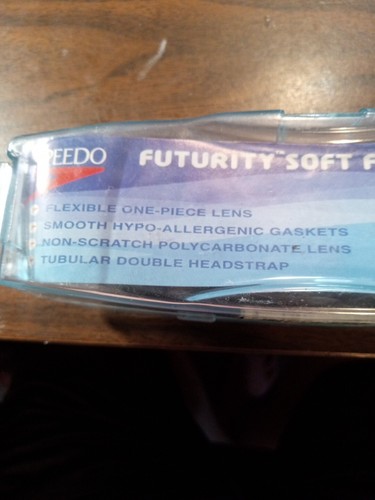 Speedo Competition Swimming Gargles . Futurity Soft Frames. - Picture 9 of 11