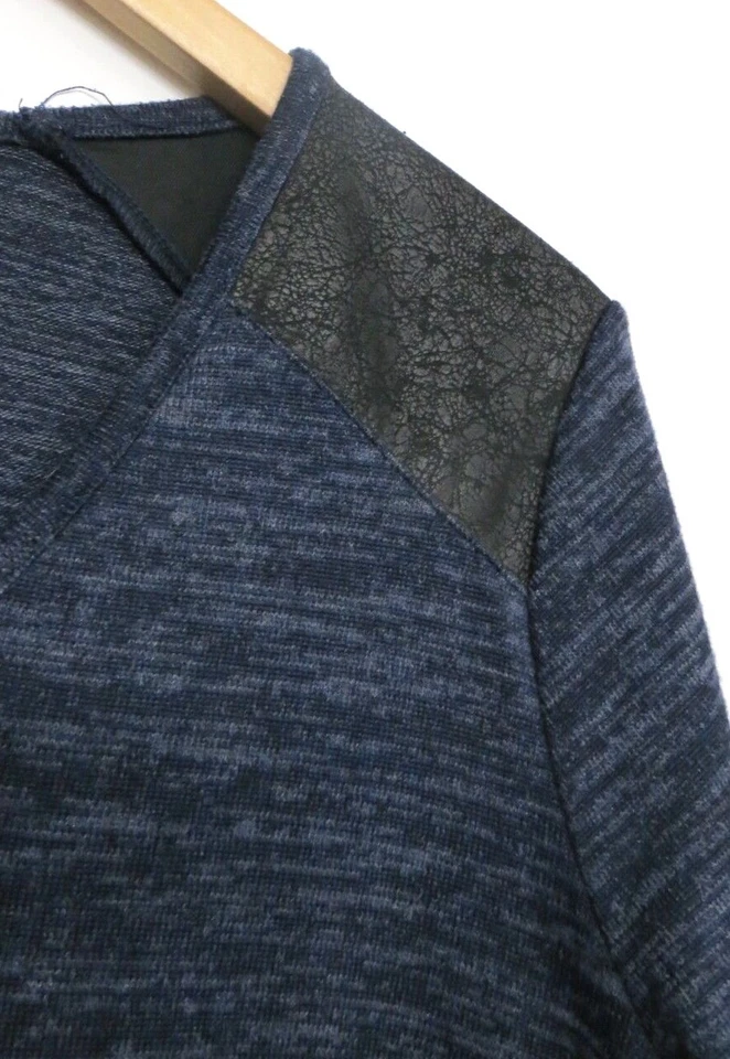 Suéter Joneswear Mujer L Manga Larga Cuello en V Azul Falso Negro Cuero Acentos Foto 4 de 4