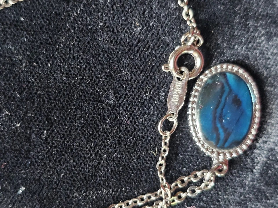 Colgante ovalado con concha de abulón azul enchapado en oro blanco de 18 k collar de cadena GP  Foto 4 de 4