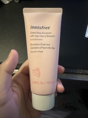 innisfree Dewy Glow Emulsion with Jeju Cherry Blossom 100 ml -NEU UND VERSIEGELT