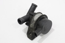 Pompe à eau Audi A8