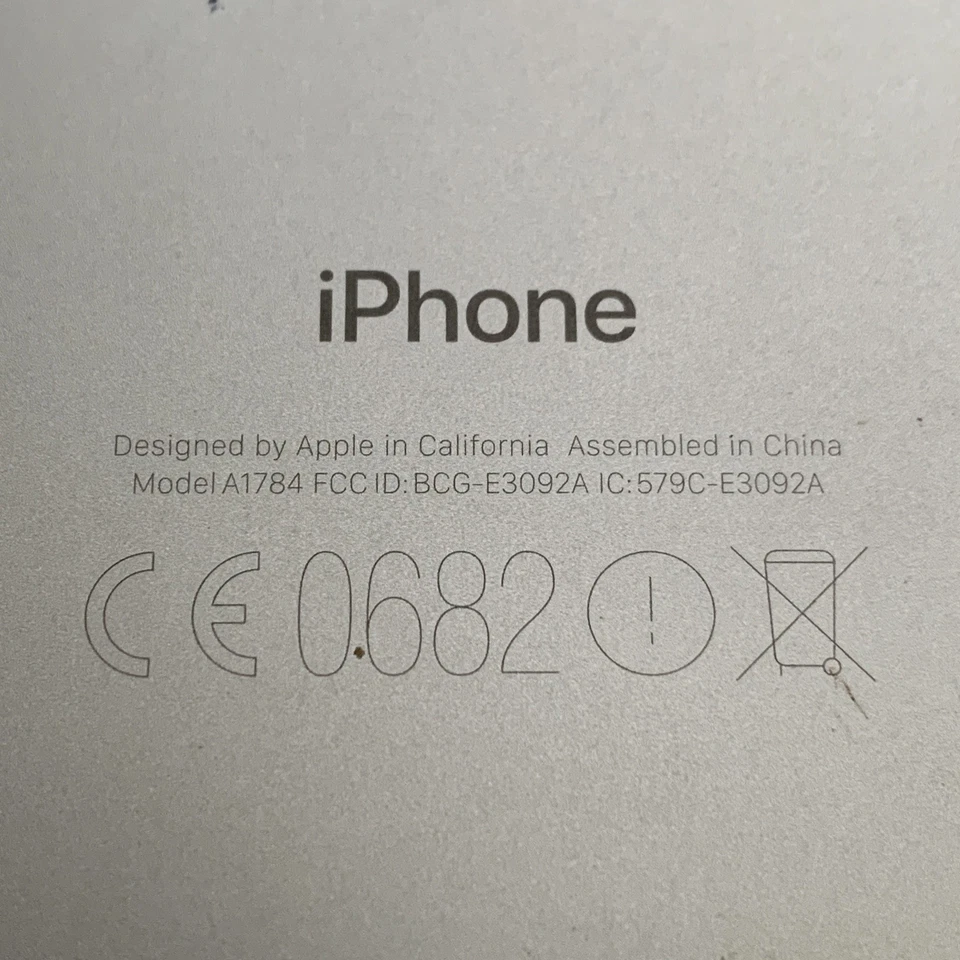 Apple iPhone 7 Plus A1784 Silver Smartphone - For Spares or Repairs - Image 4 of 4