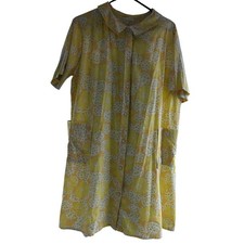 True vintage 1970s flower power housecoat runs like xxl 24.5" ptp 37" L xl4