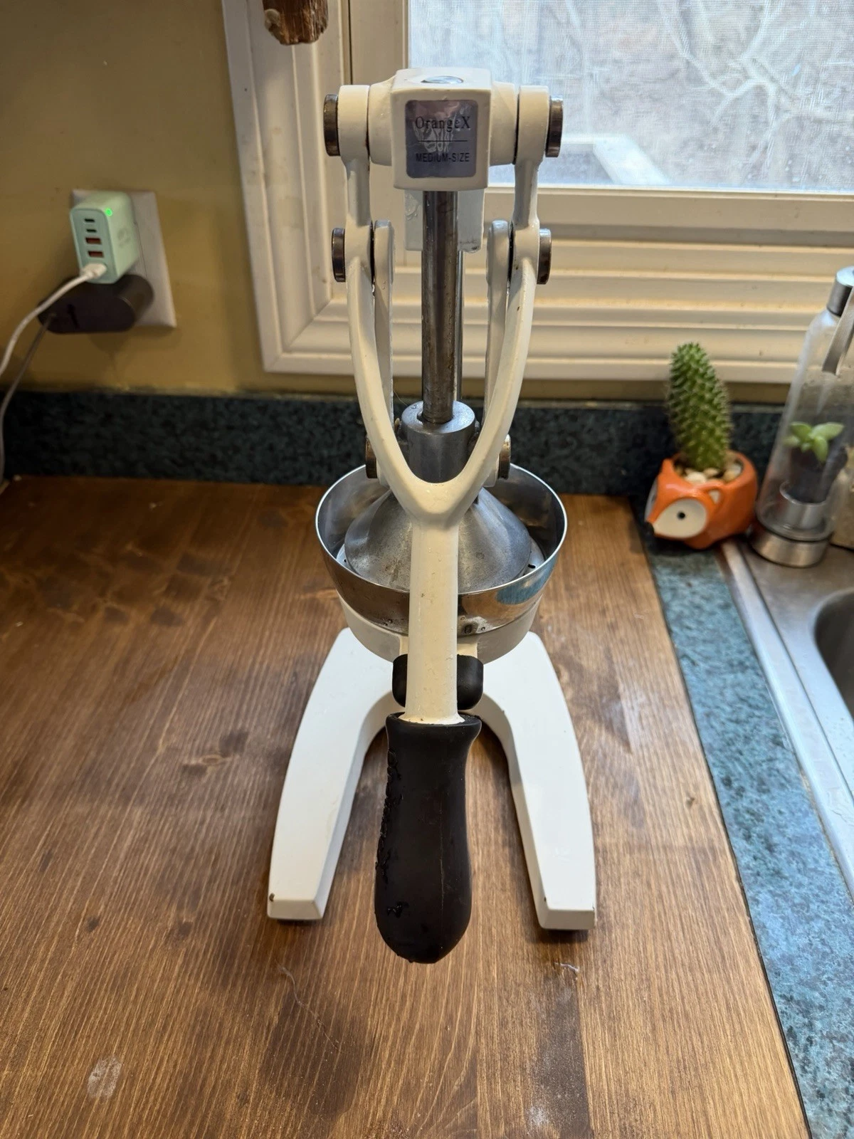 $229 Orange X Juicer Commercial Grade Citrus Hand Press White Medium Heavy Duty
Opens in a new windo