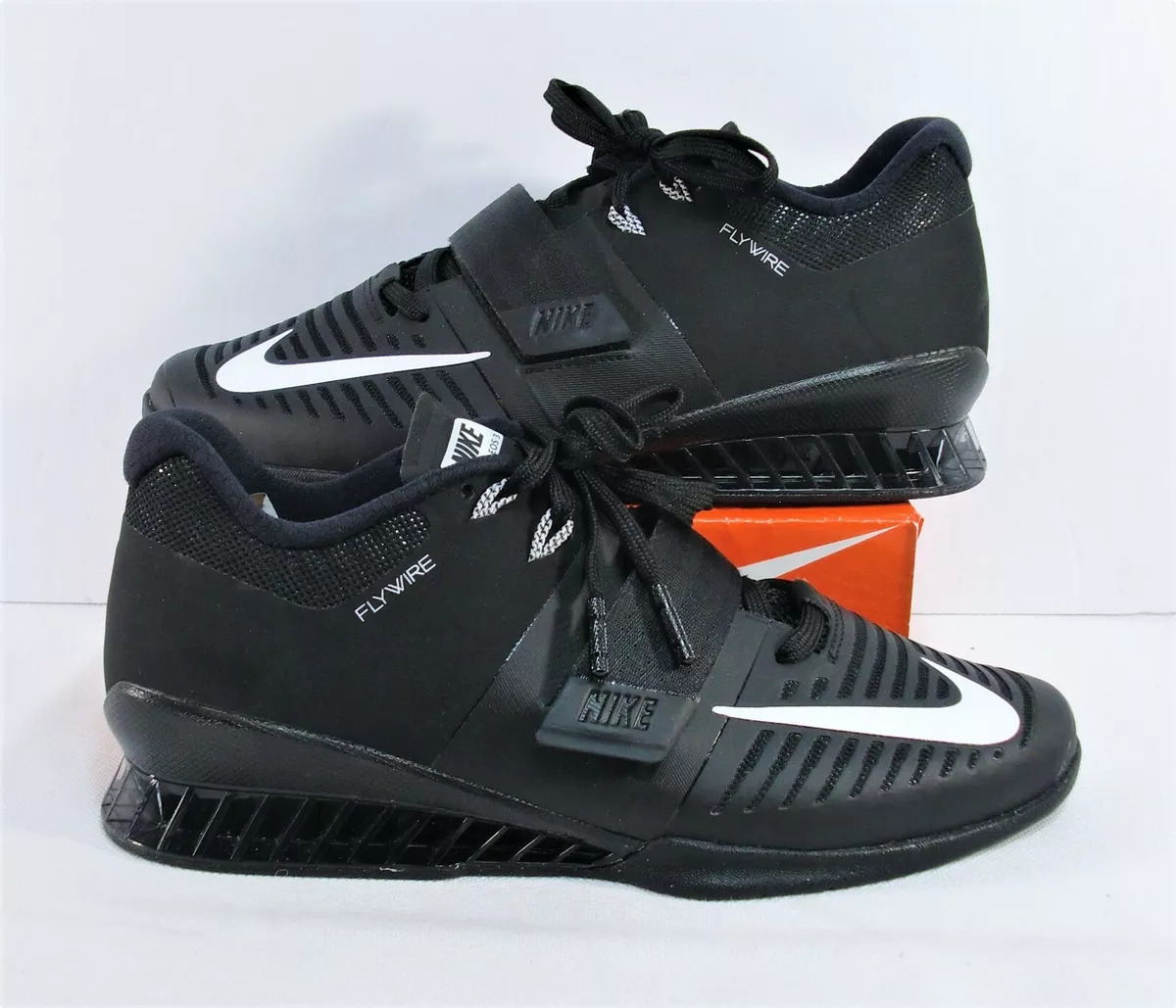 Nike Romaleos 3 Black &amp; White Weightlifting Sz 15 852933 002 |