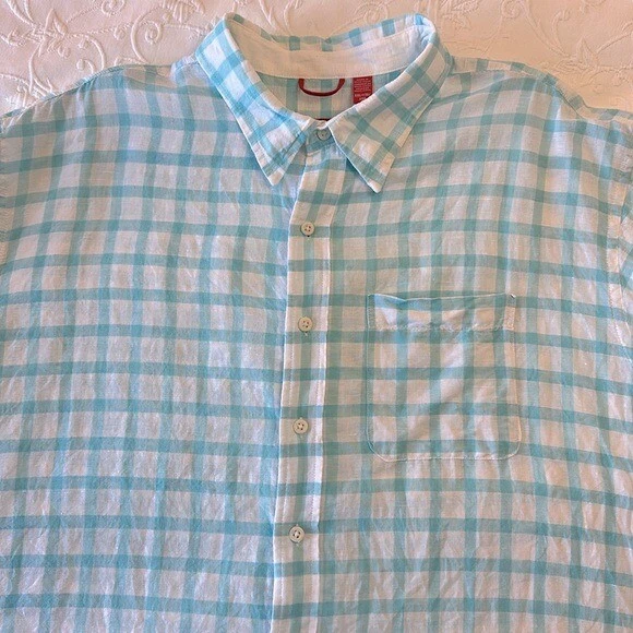 IZOD Men's Linen Blend Turquoise and White Check Button Down Short Sleeve Shirt