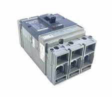 Merlin Gerin NSF150N 3 Pole 100 Amp 600Vac Breaker (MINOR BREAK)