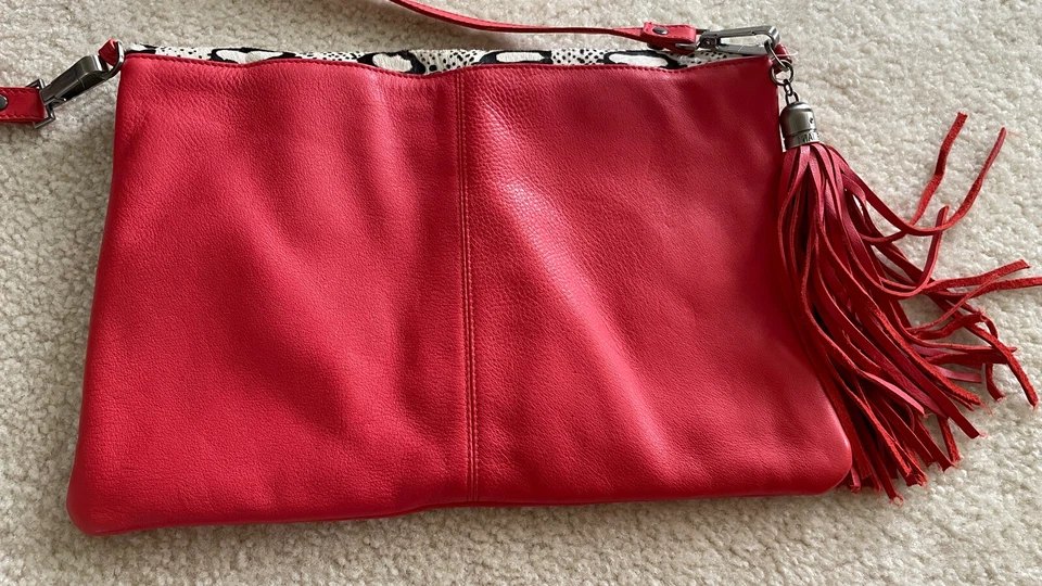 TYLIE MALIBU FOLD OVER PONY HAIR LEATHER SHOULDER CROSSBODY-BAG - Image 4 of 4