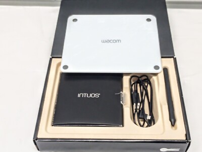 Wacom Intuos Draw CTL490 Digital Drawing and Graphics Tablet - White, Small. New